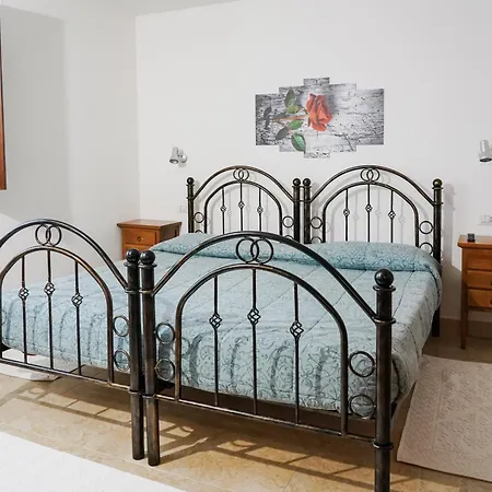 Gennargentu Bed & Breakfast Fonni